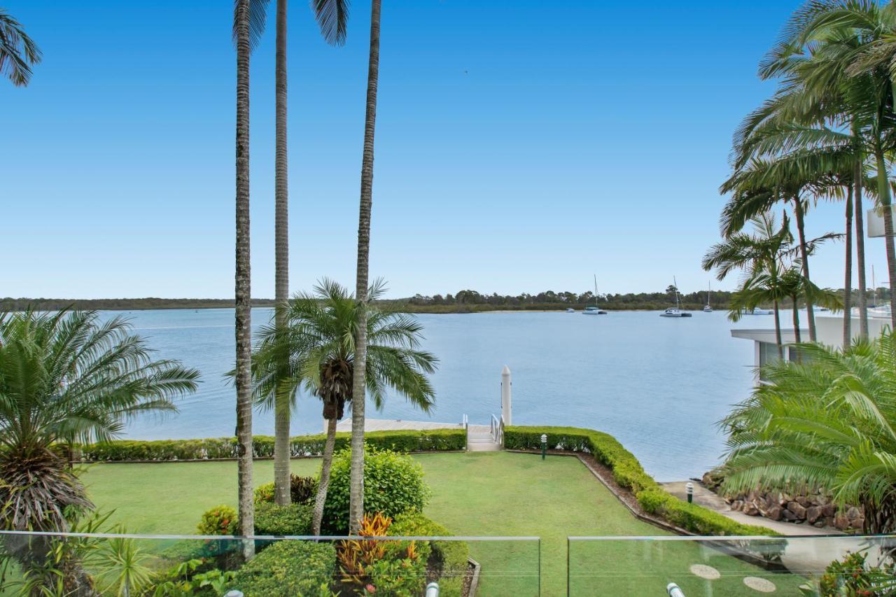 Noosa Quays Waterfront Accomodation Exteriör bild